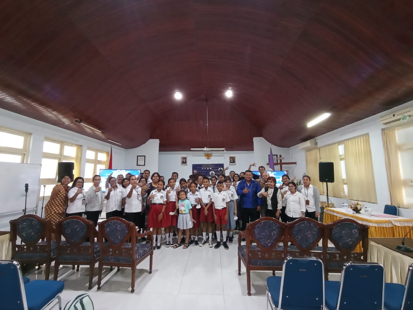 Semifinal Festival Penelitian Belia: Generasi Masa Depan Gereja Yang Berkarkater Cerdas Dan Berprestasi